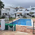 Oasis Del Nora Апартаменты *