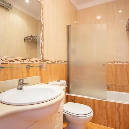 Oasis Del Nora Nerja