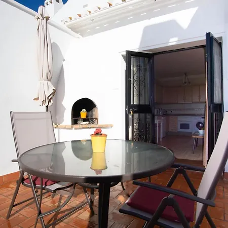 Oasis Del Nora Apartmán *