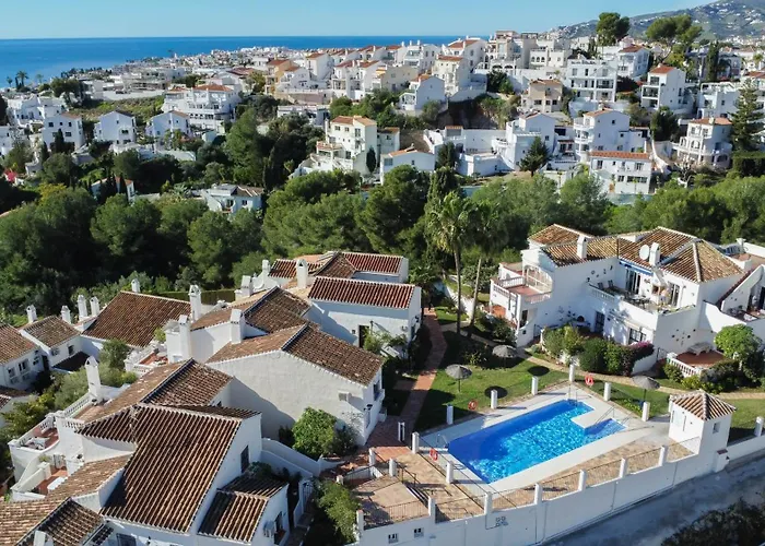 Oasis Del Nora Apartmán Nerja